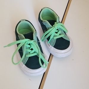 Toddler converse